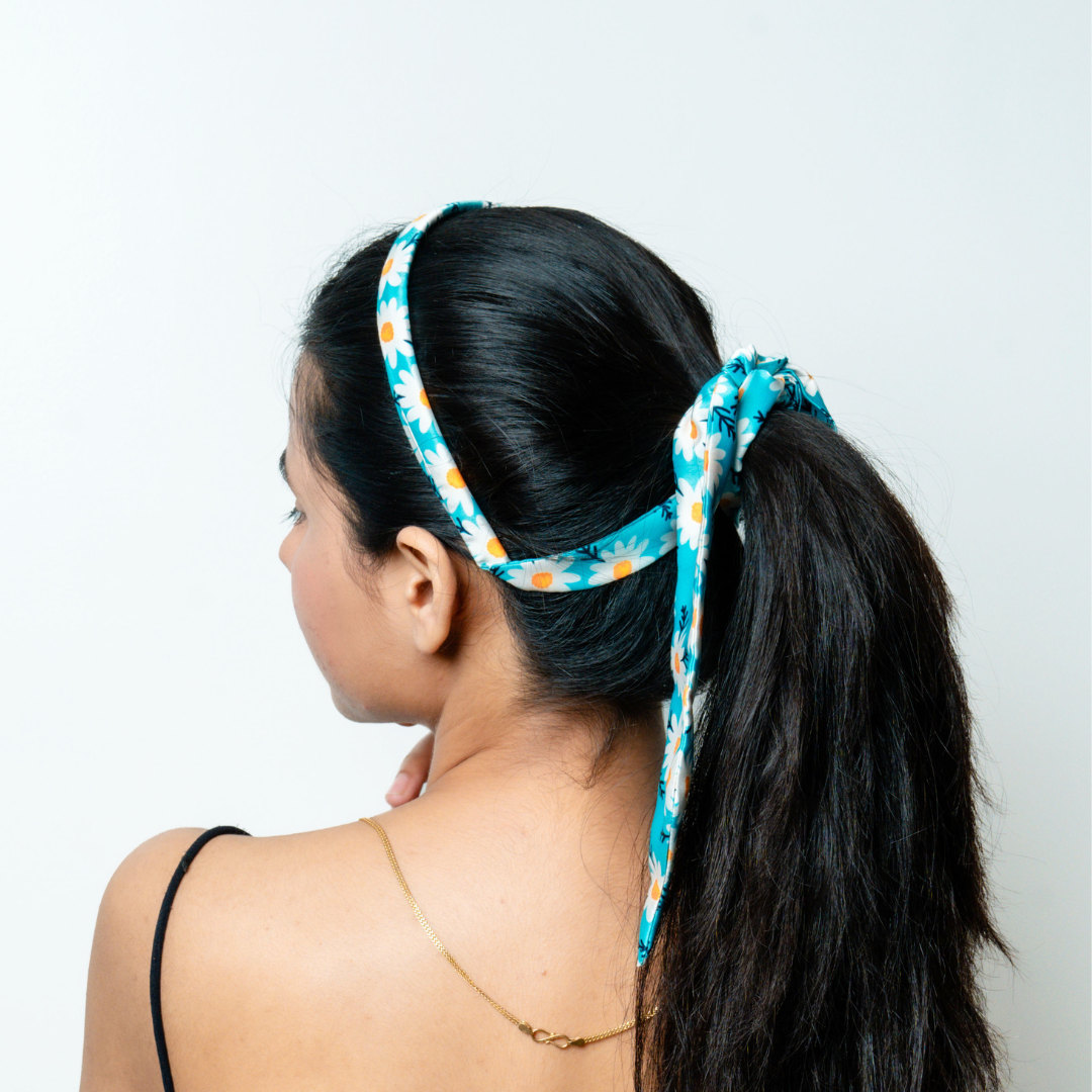 Oppsy Daisy Hairband with Ribbon