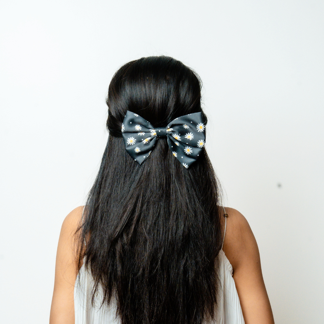 Moonflowers Classic Bow