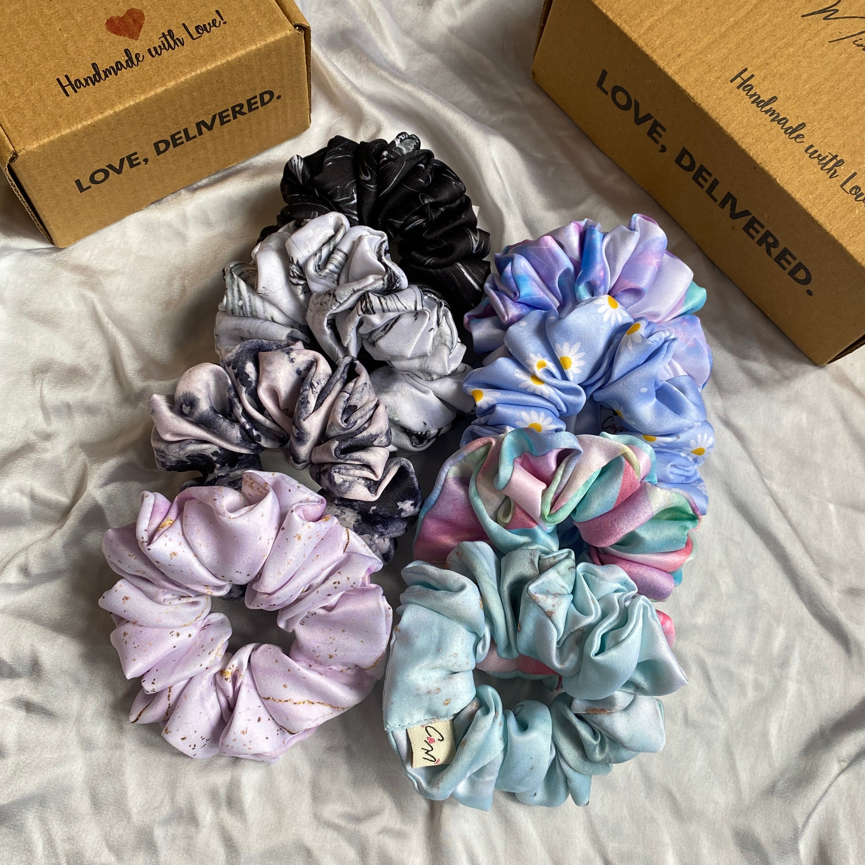 Abyssal (Set Of 8 Scrunchies)