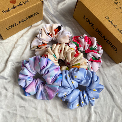 Space Summer (Set Of 5 Scrunchies)