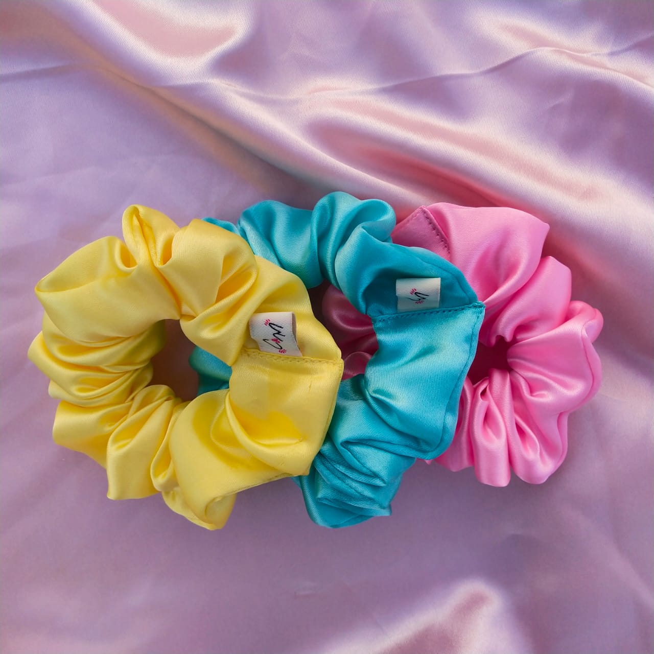 Quirky Trio (Set Of 3 Scrunchies)